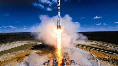 See astronauts' reaction from inside rocket