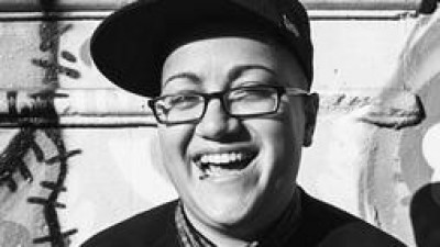 漫威的第一个拉丁美洲裔酷儿超级英雄的故事 - Gabby Rivera