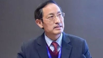 “政治等效+话语平等”框架下的中英关系翻译：从马戛尔尼使华到共建“一带一路”-杨明星