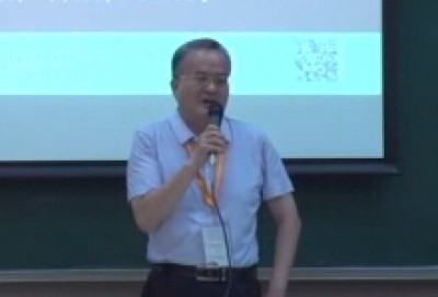 主编面对面：《北京第二外国语学院学报-周长银